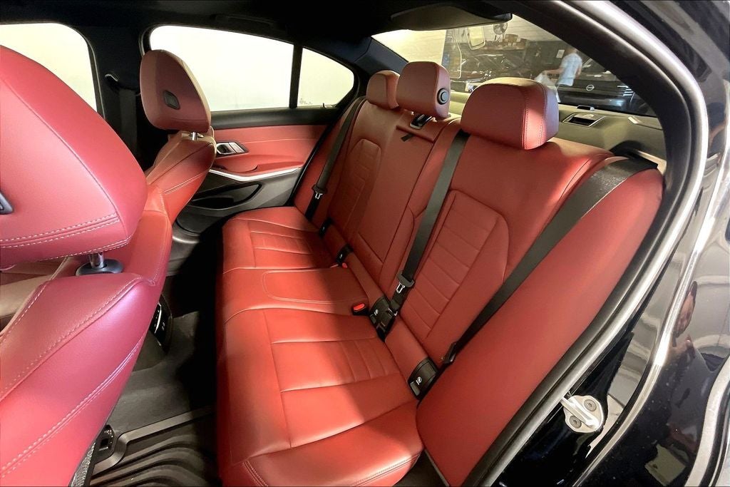 2023 BMW 3 Series 330i