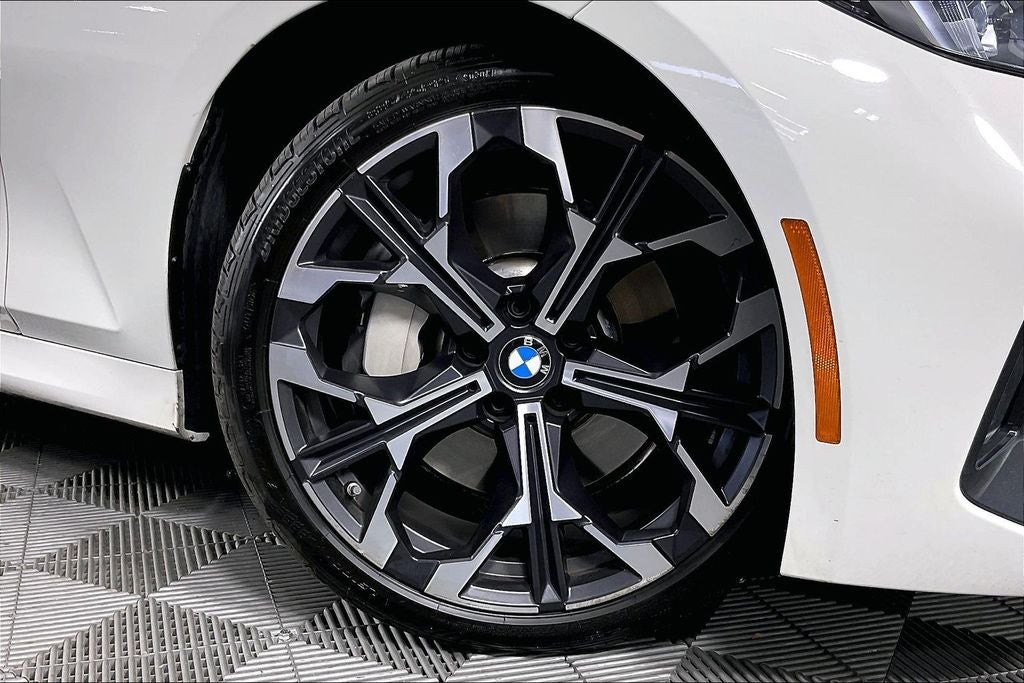 2025 BMW 3 Series 330i xDrive M Sport