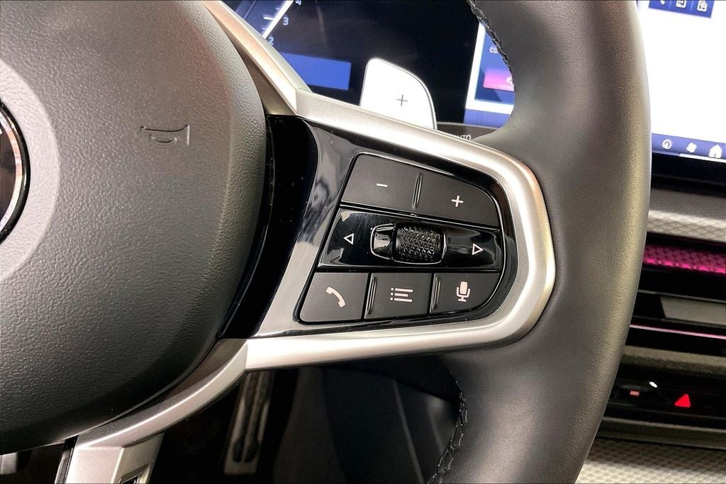 2025 BMW 3 Series 330i xDrive M Sport