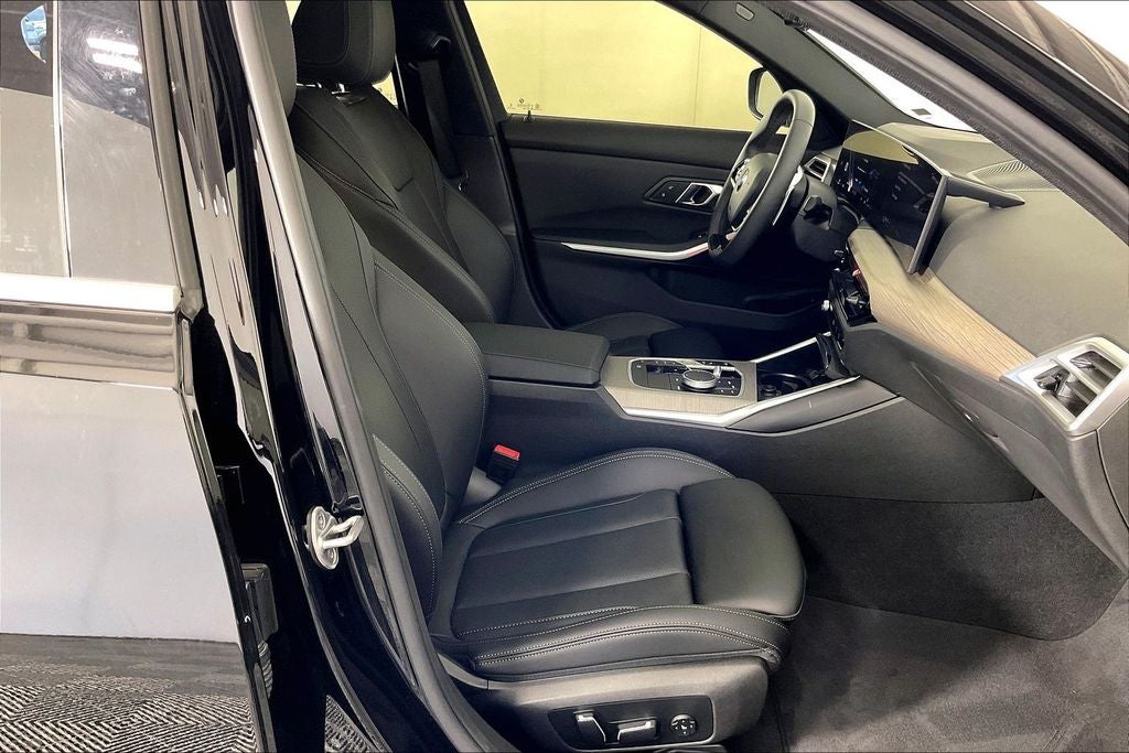 2026 BMW 3 Series 330i xDrive