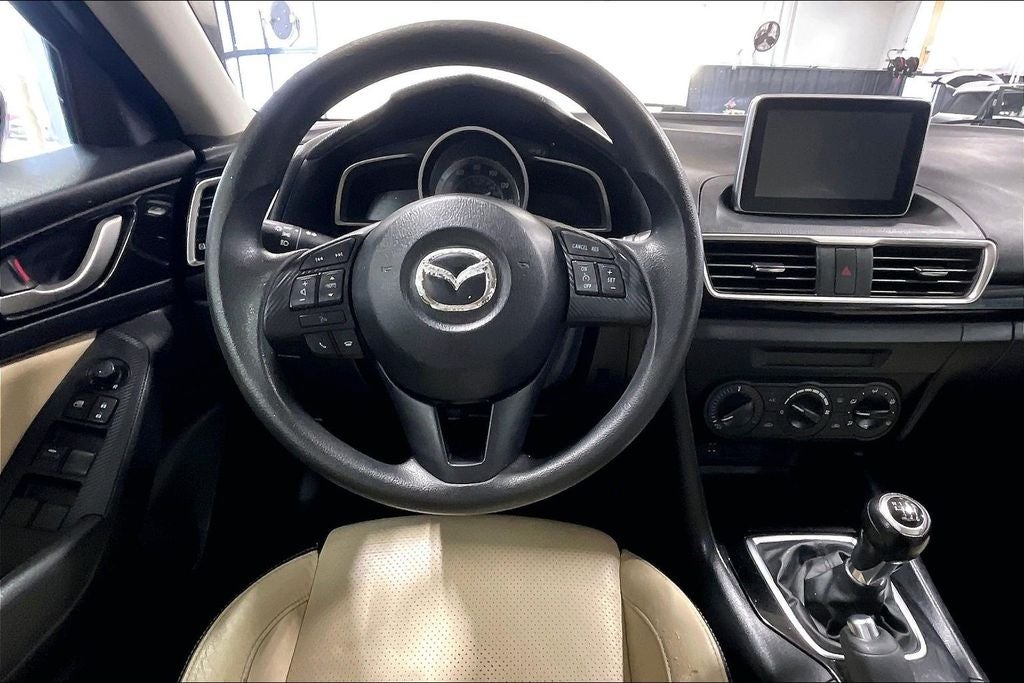 2015 Mazda Mazda3 i Sport