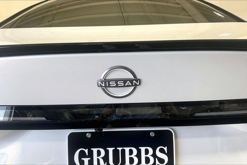 2027 Nissan Sentra SR
