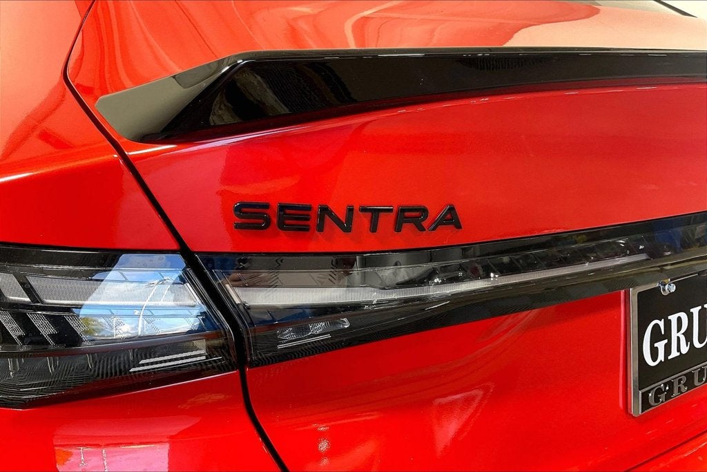 2027 Nissan Sentra SR Midnight Edition
