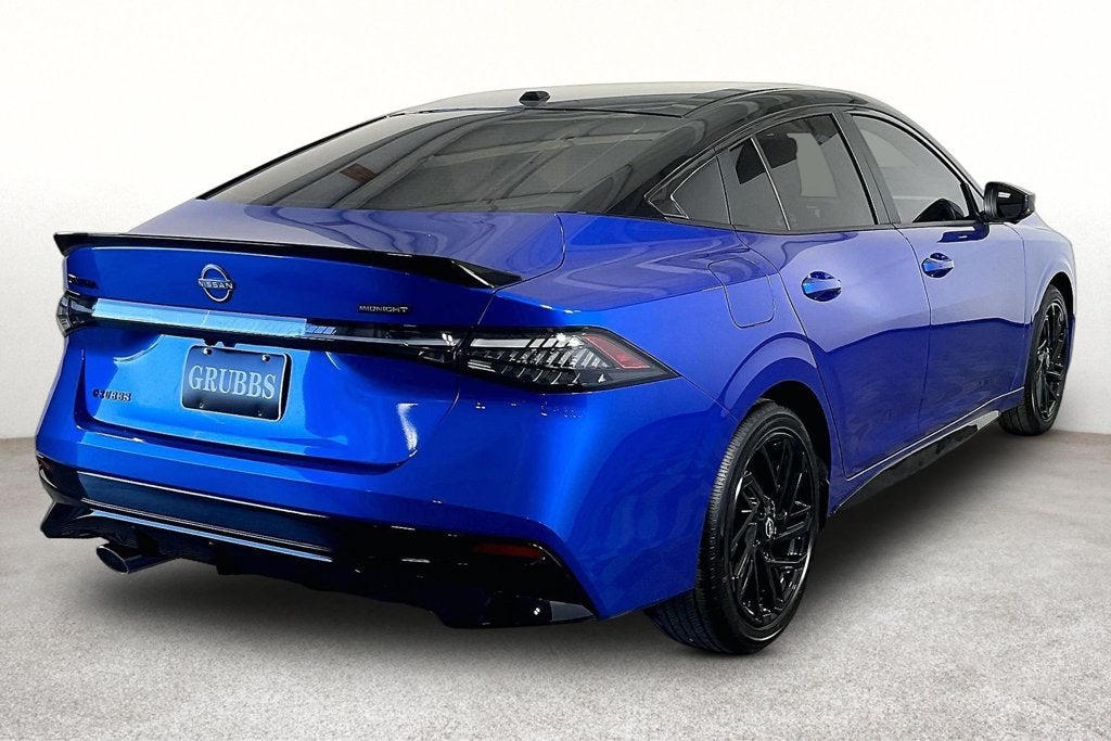 2027 Nissan Sentra SR Midnight Edition