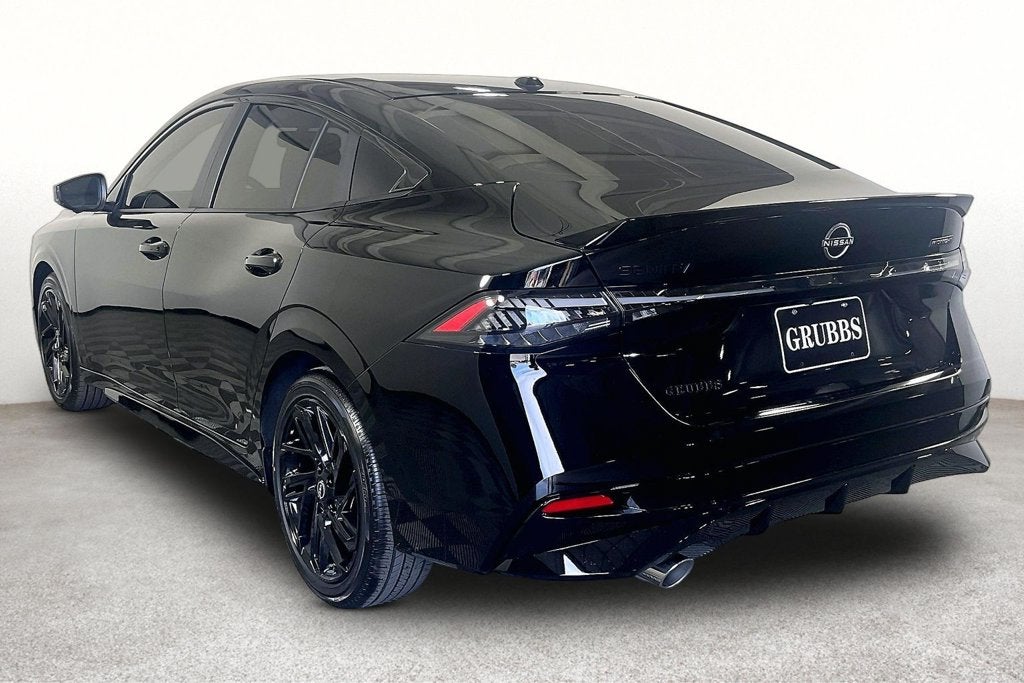 2027 Nissan Sentra SR Midnight Edition