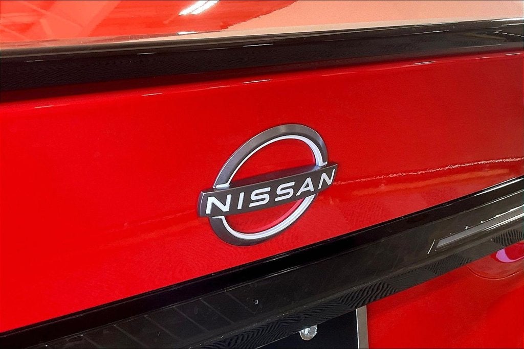2027 Nissan Sentra SR Midnight Edition