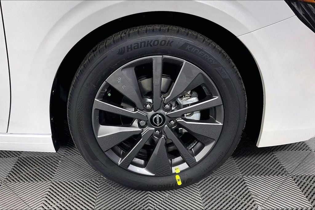 2026 Nissan Sentra SL