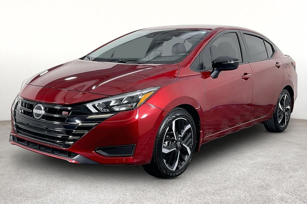 2025 Nissan Versa SR