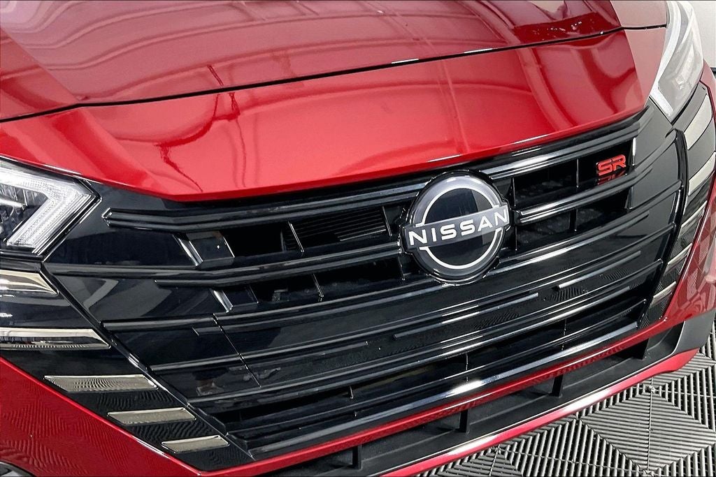 2025 Nissan Versa SR