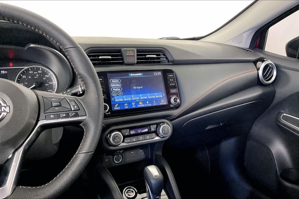 2025 Nissan Versa SR