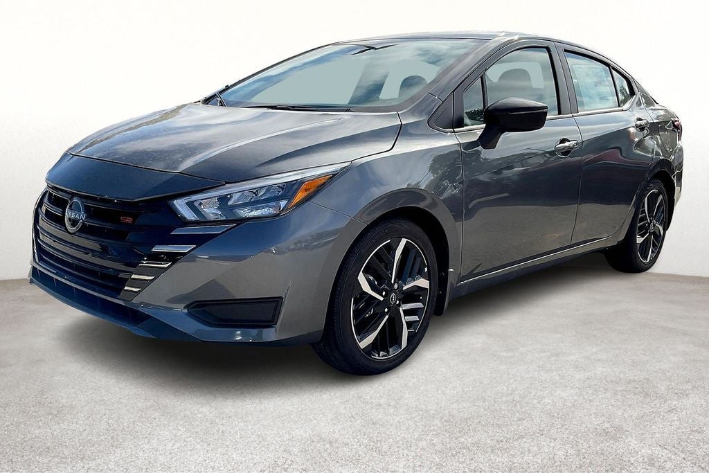 2025 Nissan Versa SR