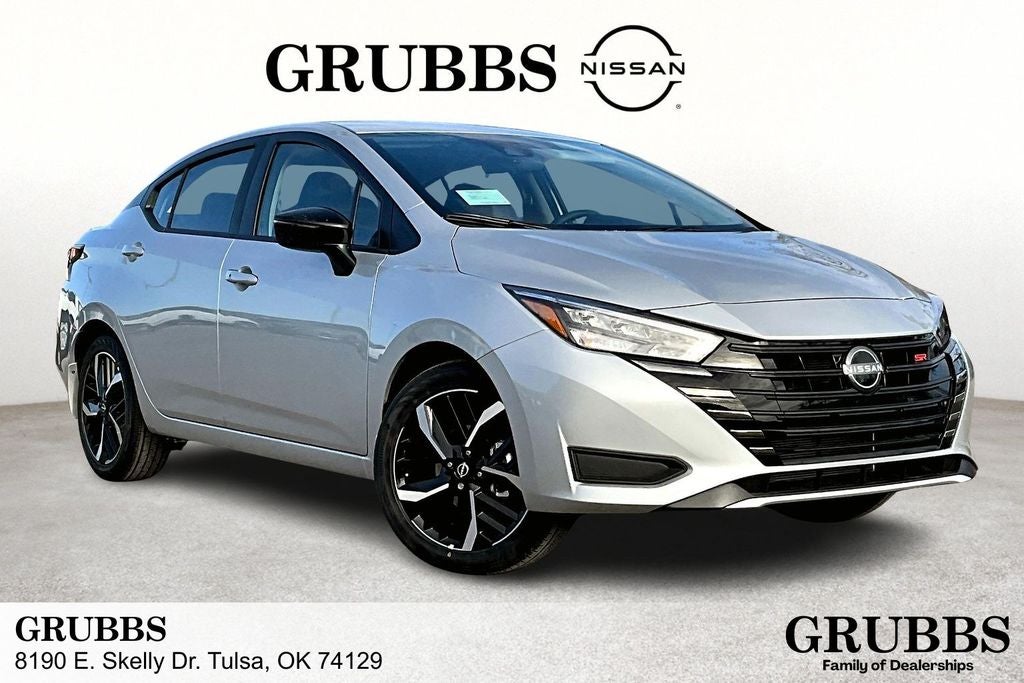 2025 Nissan Versa SR