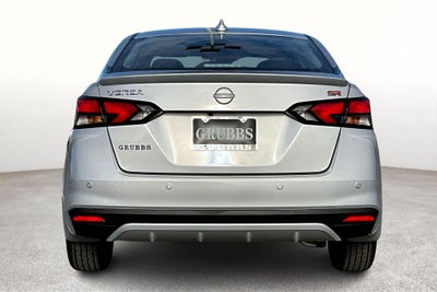 2025 Nissan Versa SR