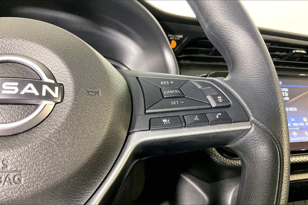 2022 Nissan Kicks SV