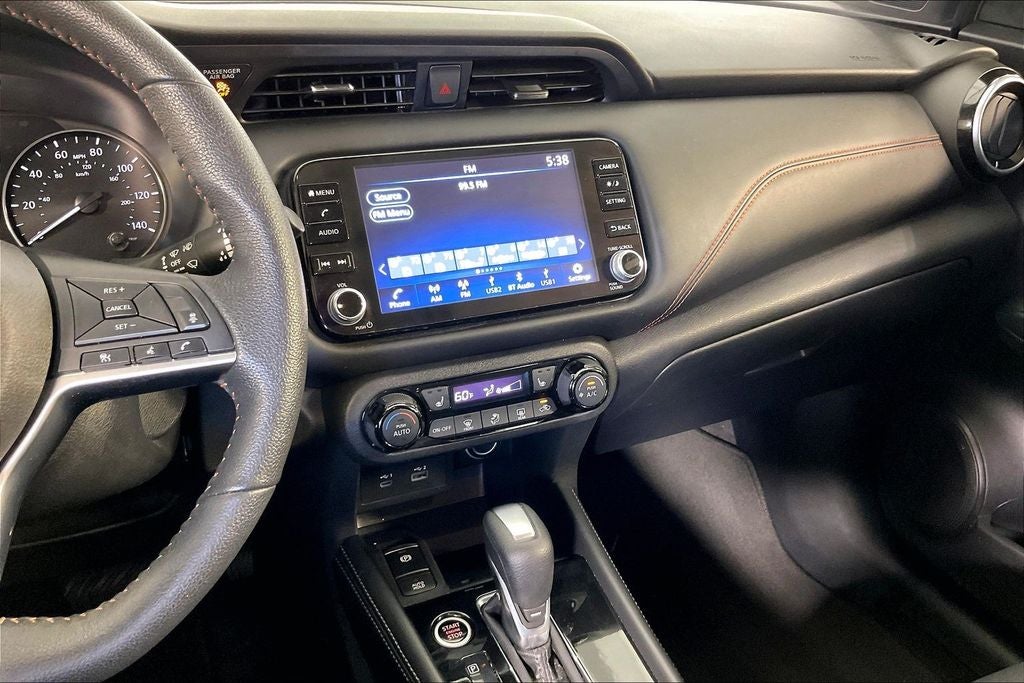 2023 Nissan Kicks SR