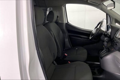 2017 Nissan NV200 SV