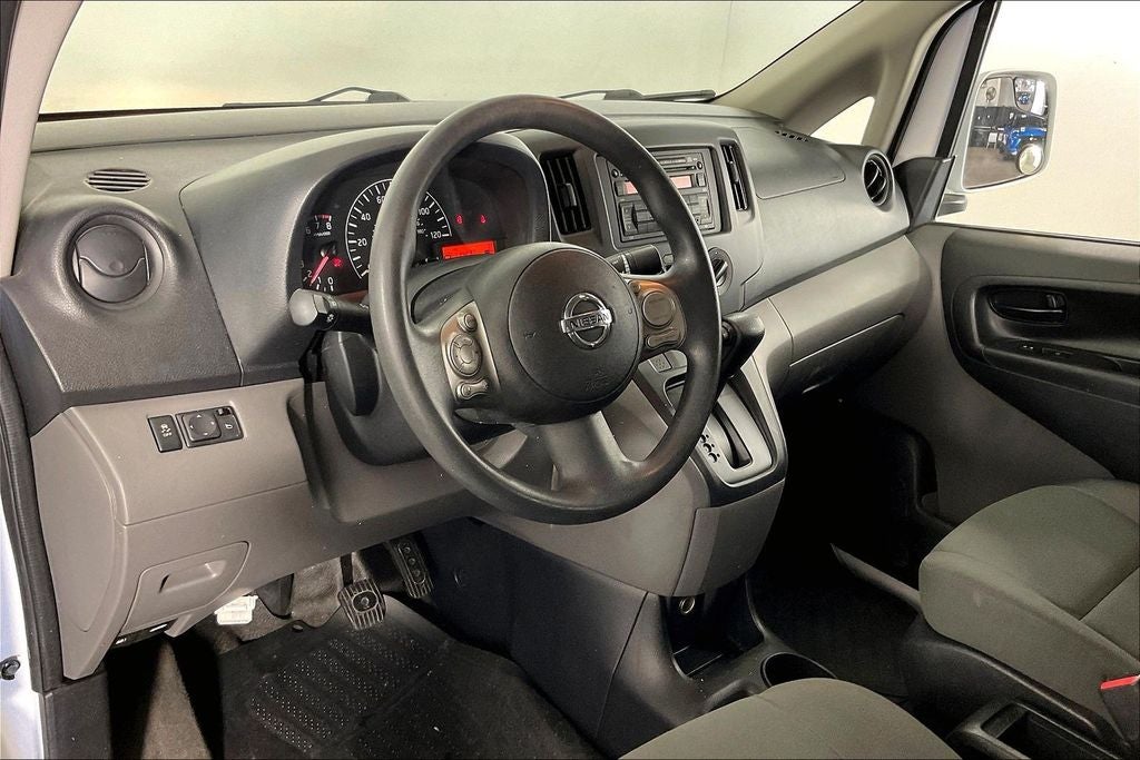 2017 Nissan NV200 SV