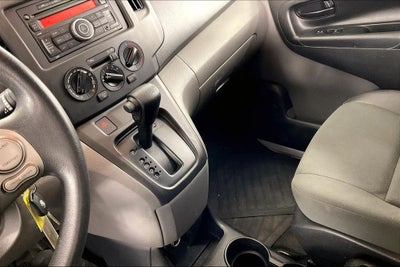 2017 Nissan NV200 SV