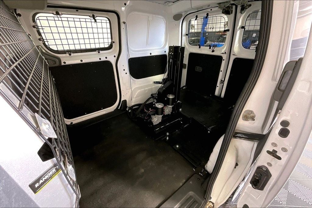 2017 Nissan NV200 SV