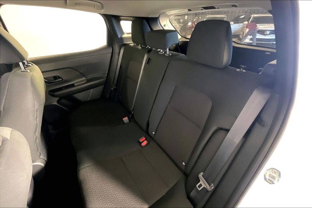 2027 Nissan Kicks S