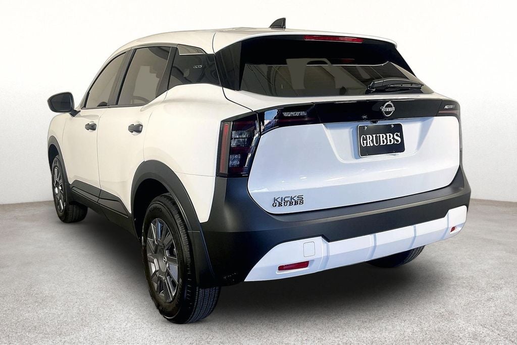 2027 Nissan Kicks S