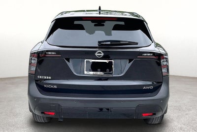 2025 Nissan Kicks SV