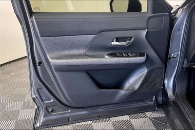 2027 Nissan Kicks SV