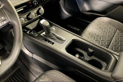 2025 Nissan Kicks SV