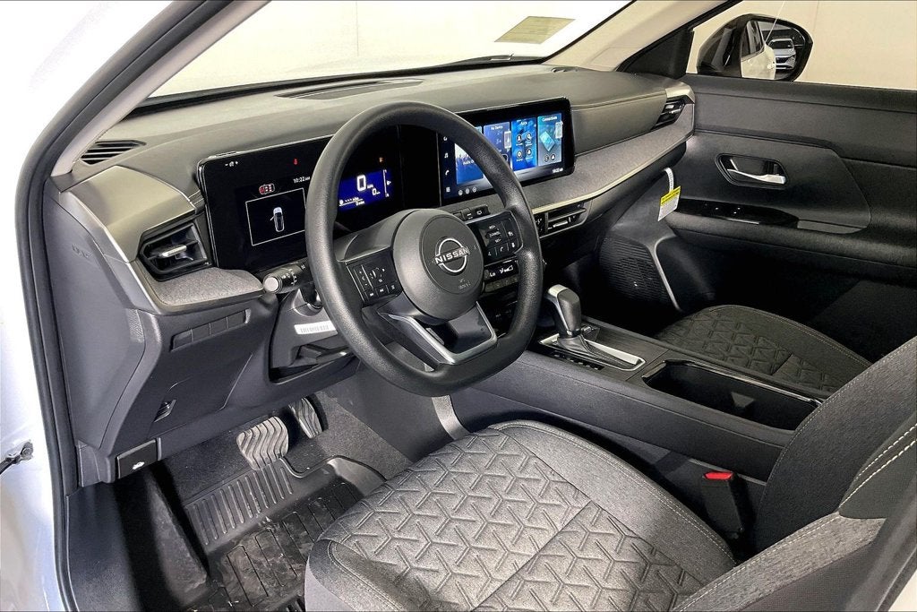 2027 Nissan Kicks SV
