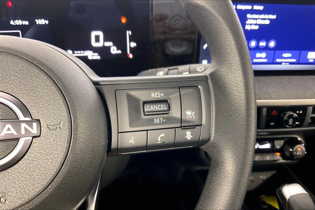 2027 Nissan Kicks SV
