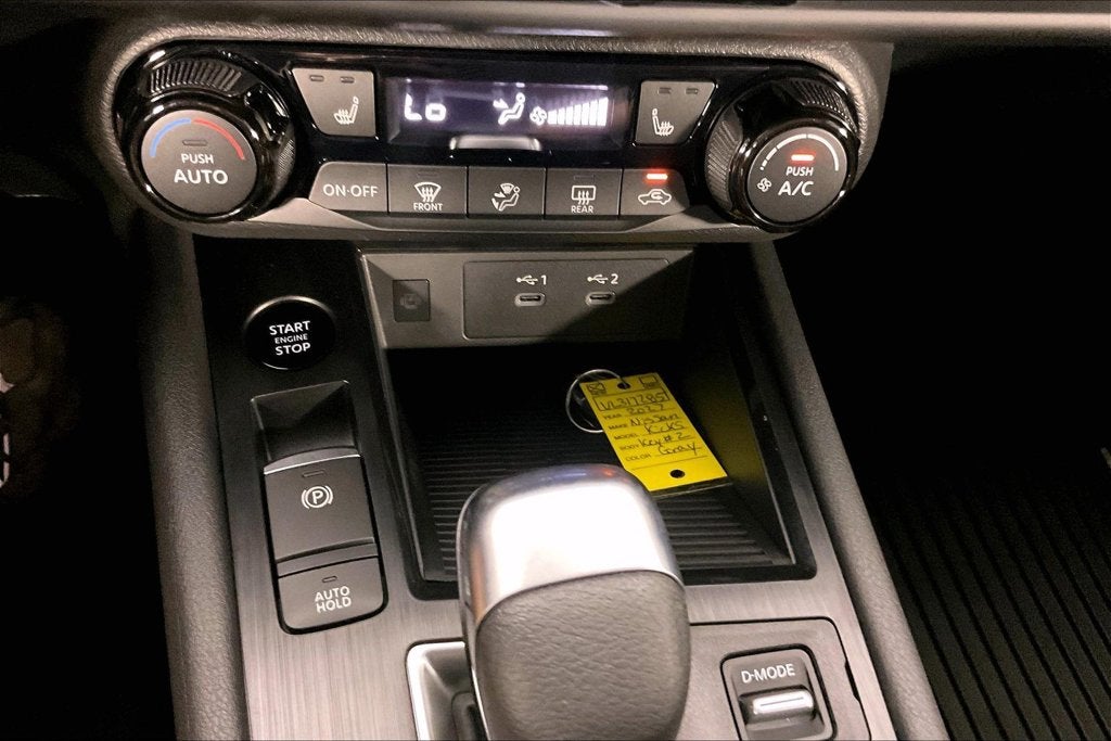 2027 Nissan Kicks SV