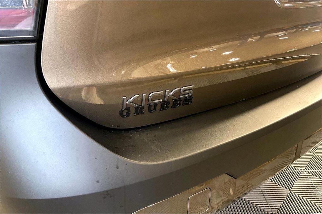 2027 Nissan Kicks SV