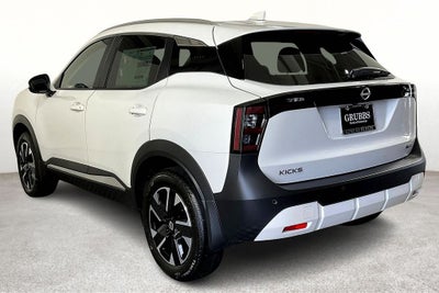 2025 Nissan Kicks SV