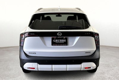 2025 Nissan Kicks SV