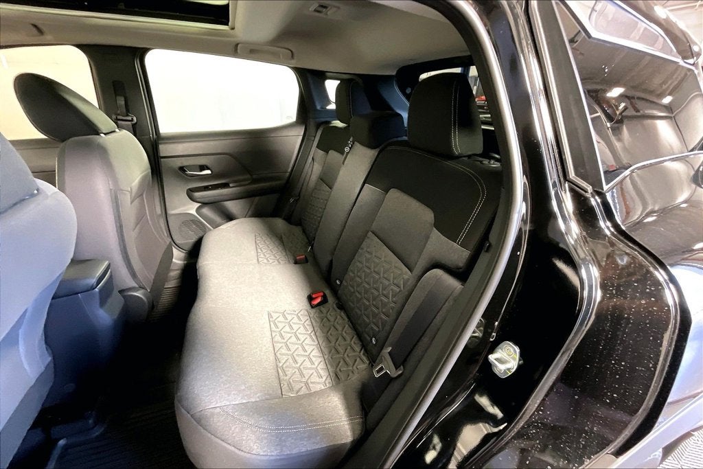 2027 Nissan Kicks SV