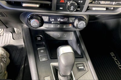 2027 Nissan Kicks SV
