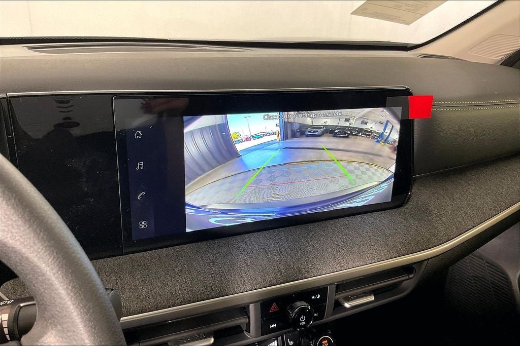 2027 Nissan Kicks SV