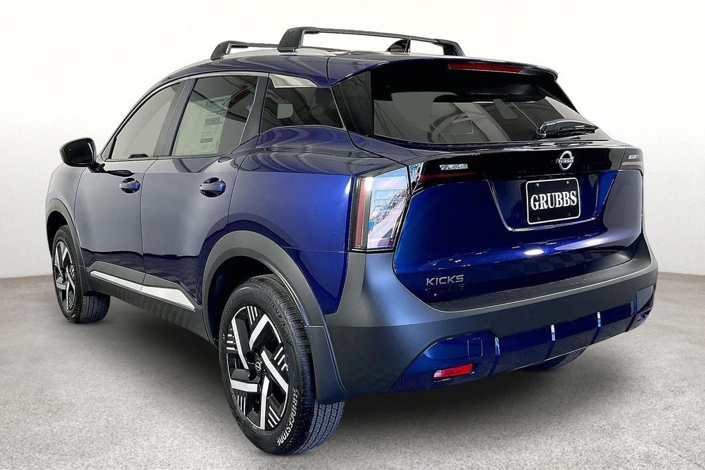 2027 Nissan Kicks SV