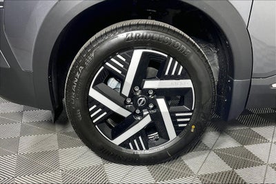 2027 Nissan Kicks SV