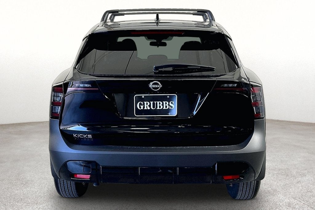 2027 Nissan Kicks SV