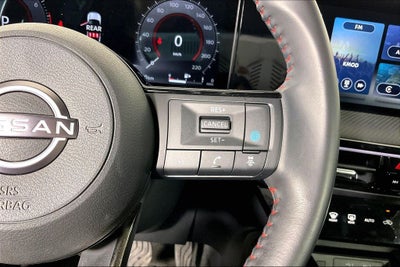 2025 Nissan Kicks SR