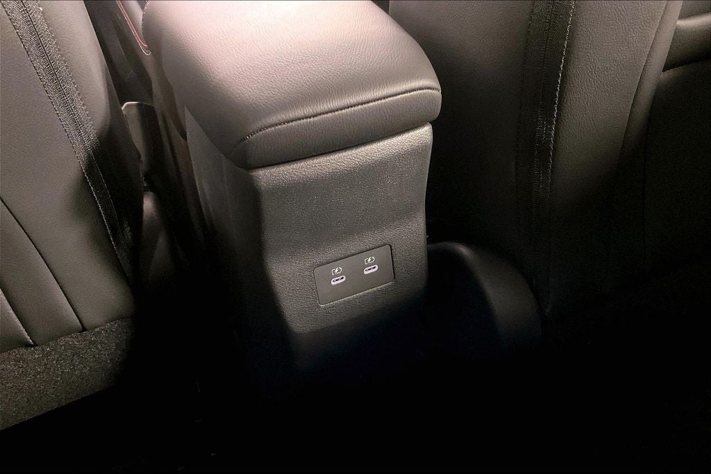 2027 Nissan Kicks SR