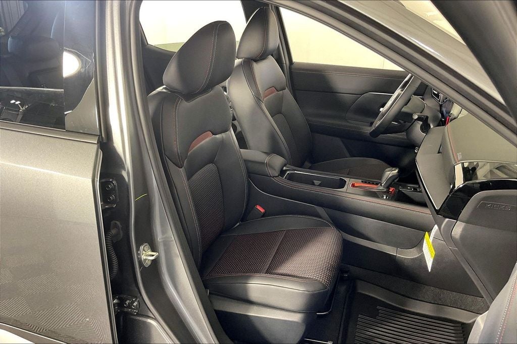 2027 Nissan Kicks SR