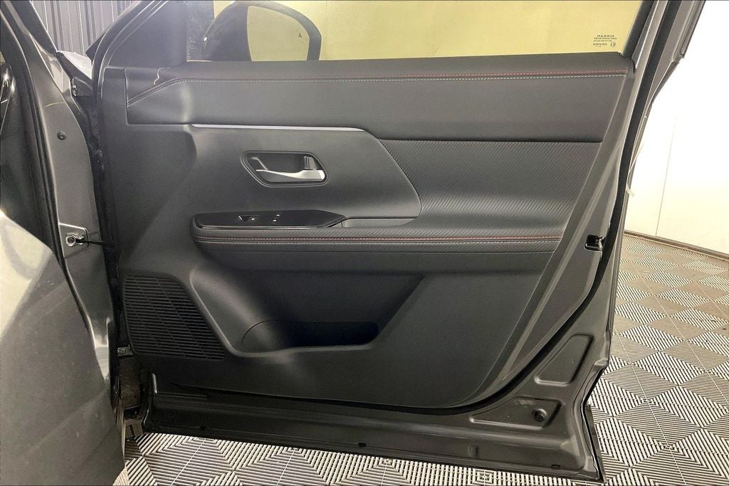 2027 Nissan Kicks SR