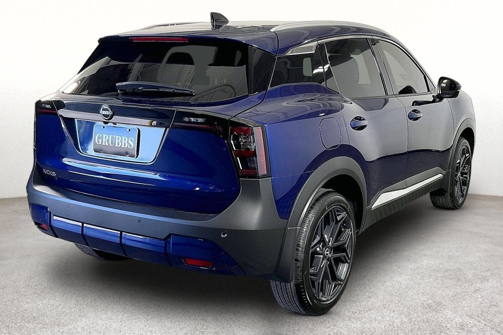 2027 Nissan Kicks SR
