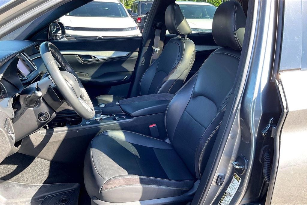 2019 INFINITI QX50 ESSENTIAL