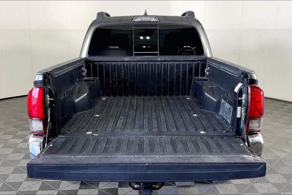 2019 Toyota Tacoma SR5 V6