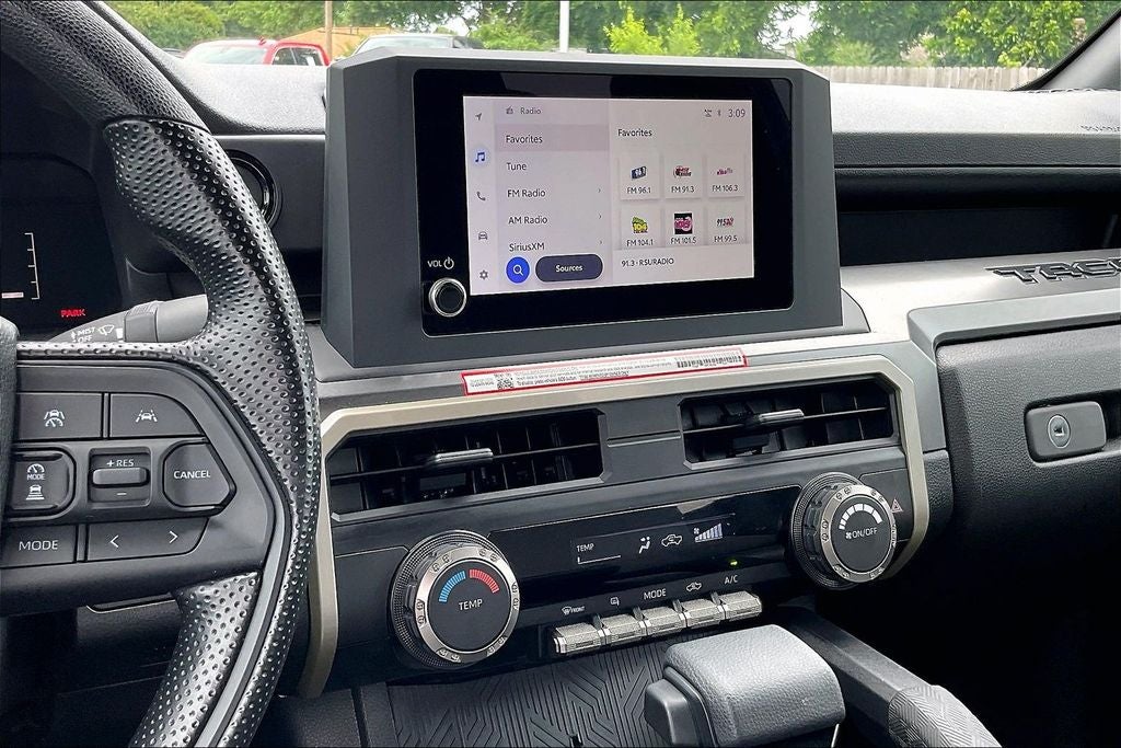2025 Toyota Tacoma SR5