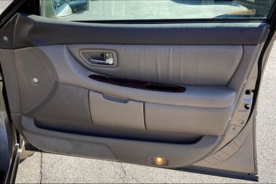 2000 Toyota Avalon XL