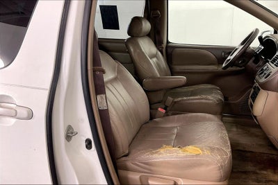 2003 Toyota Sienna LE